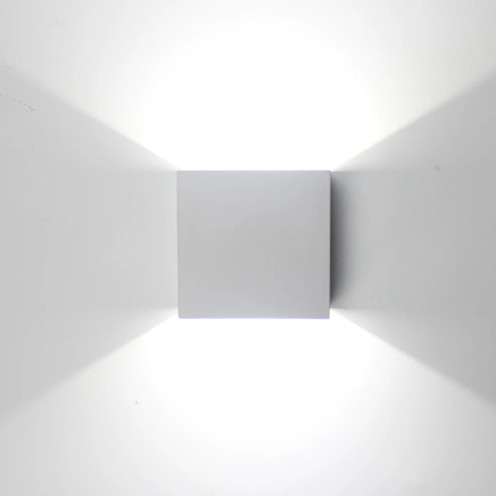 Arandela Externa de Parede Vitale Iluminação Sofisticada