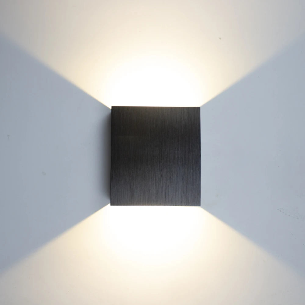 Arandela Externa de Parede Vitale Iluminação Sofisticada
